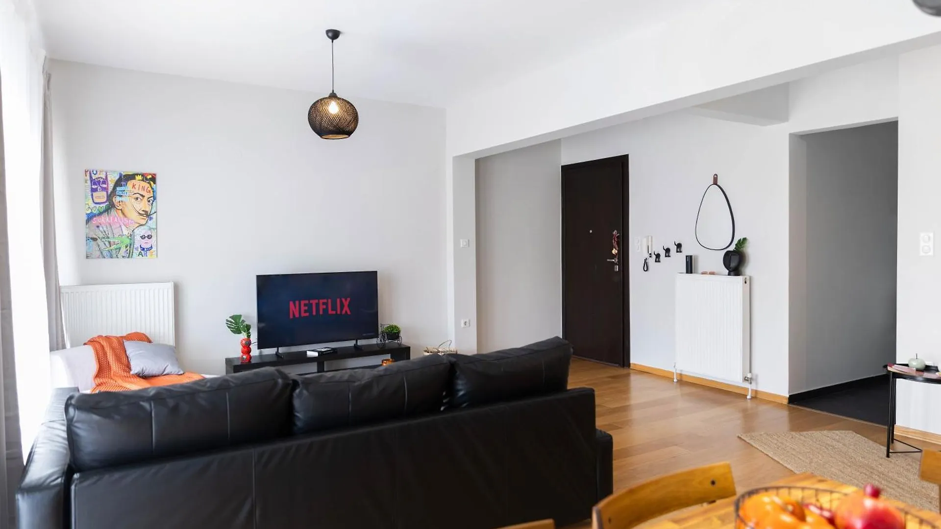 Sunset Sky Lounge - Chic Penthouse In Thessaloniki Apartment
